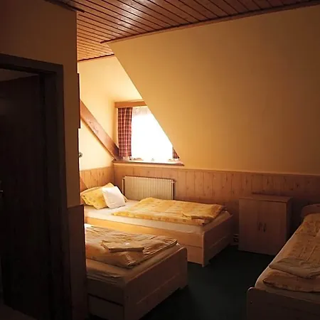 Kormoran Otel *